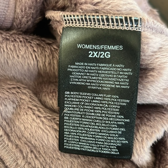 The North Face Women's Osito Fleece Jacket - Picture 10 of 14